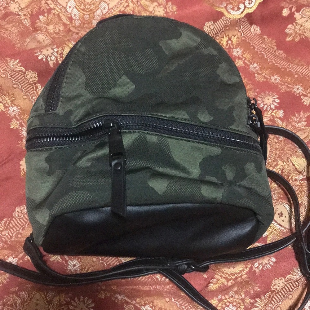 Steve Madden small backpack